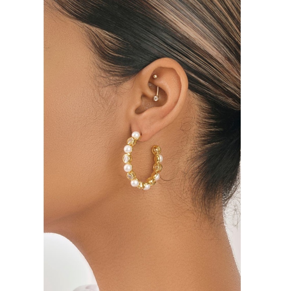 Sterling Silver Theodora 14K gold‎ plated cubic zirconia pearl Hoop Earrings - Picture 9 of 11